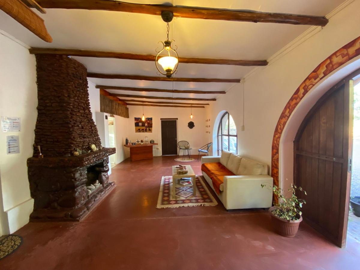 Caminandes Hostal San Pedro de Atacama Exterior photo